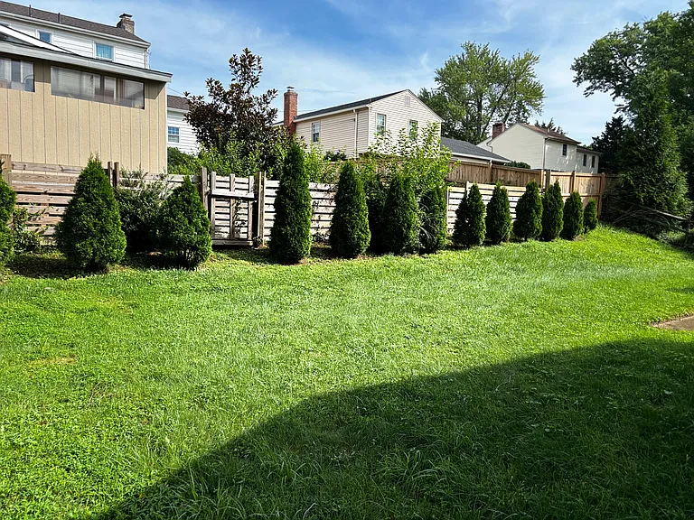 8513 Wilkesboro Ln — Photo 45