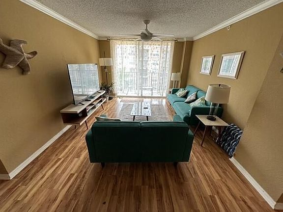 3rd image of 1801 N Flagler Dr APT 829