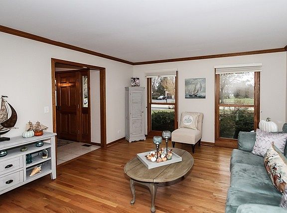 4th image of 23764 Deer Chase Ln