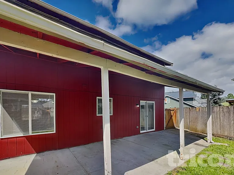 1105 Village Pkwy E — Photo 19