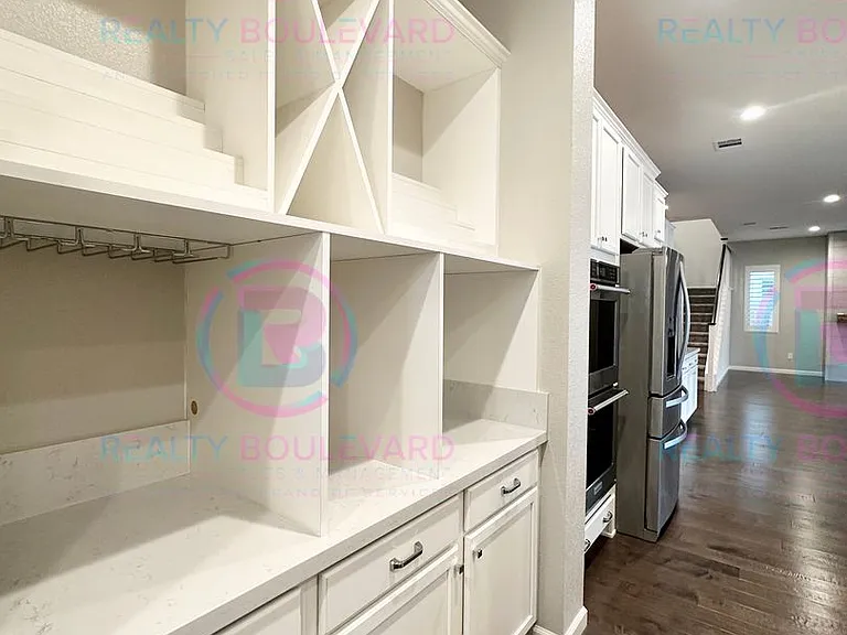 9276 Perceval Way — Photo 7