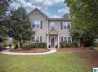 84 Winterhaven Dr, Alabaster, AL 35007
