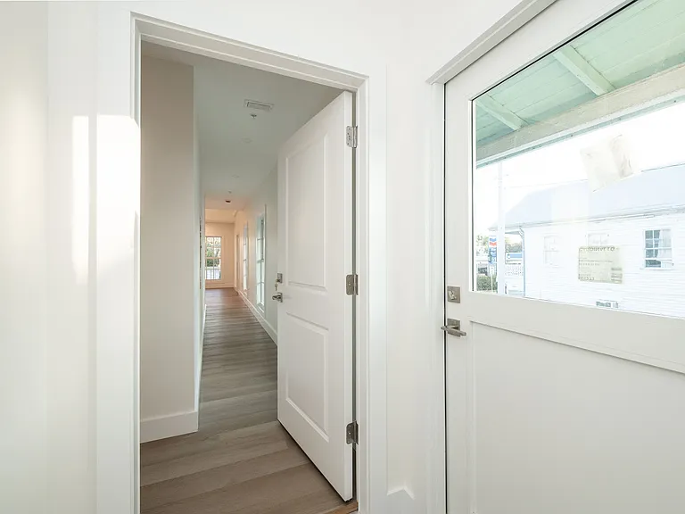 1110 Truman Ave — Photo 20