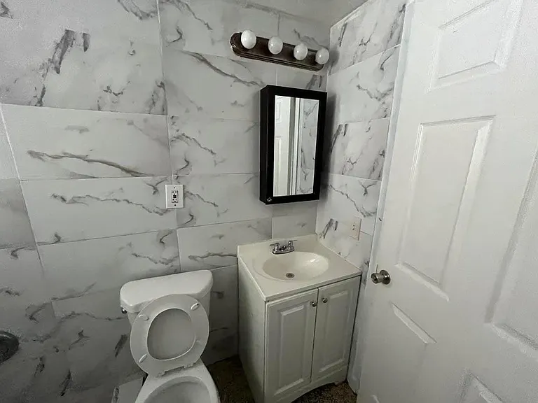 4348 Dohrcrest Dr — Photo 13