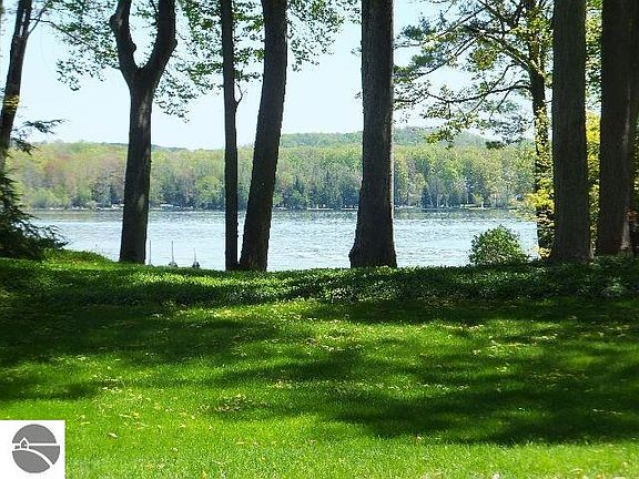 5th image of 3755 Peninsular Shores Dr