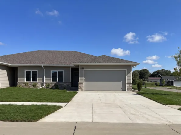 4545 Badger Ct, Sioux City, IA 51106