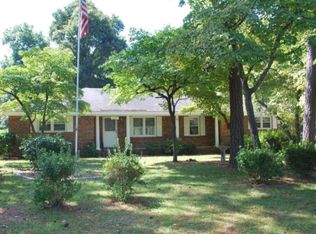 12520 Kay Rd, Laurinburg, NC 28352