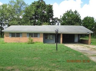 146 S Cherokee St, Webb, MS 38966