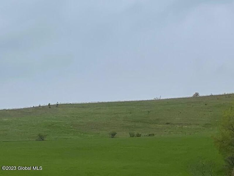 4th image of 22 Green Witch Way