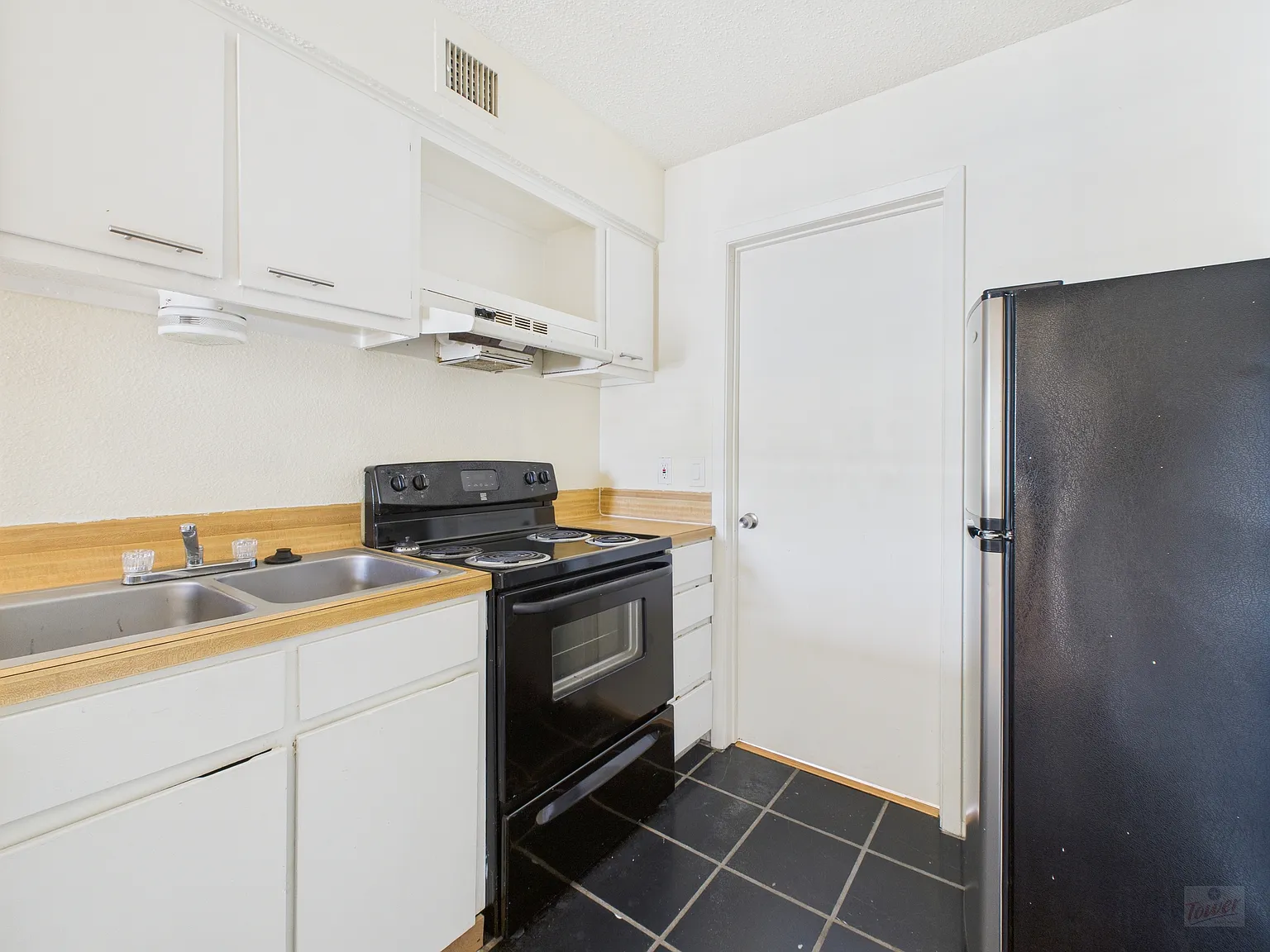 3000 Guadalupe St — Photo 4