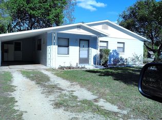 501 Poinsettia Ave, Fruitland Park, FL 34731