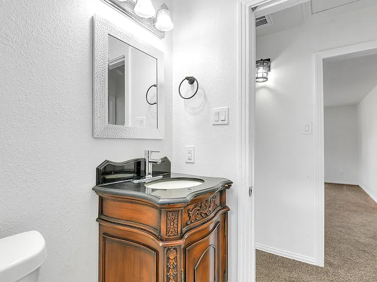 818 N Virginia St — Photo 12