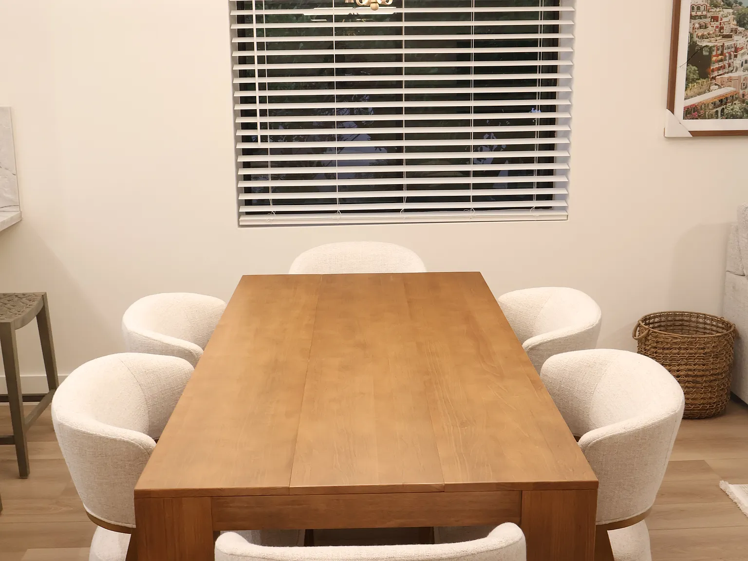 3 bed, 1434 sqft, $4,000 — Photo 3