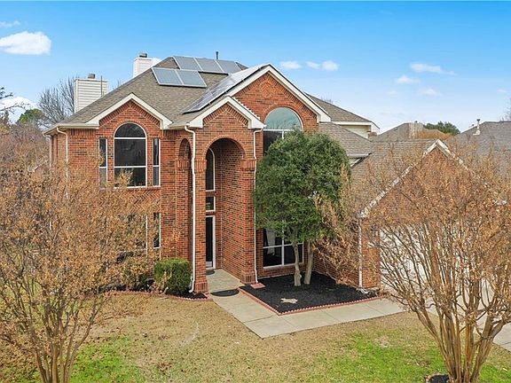 3rd image of 28 Chimney Rock Dr