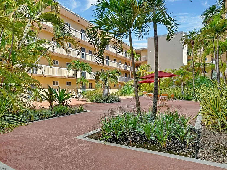 7701 Camino Real #A-416 — Photo 11