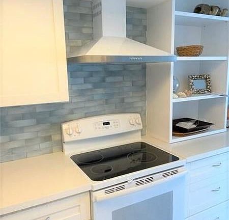 4th image of 2936 Lake Shore Dr APT 408