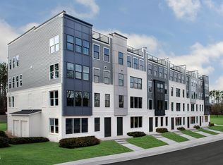 10551 Pleasant Branch Dr UNIT 201, Raleigh, NC 27614