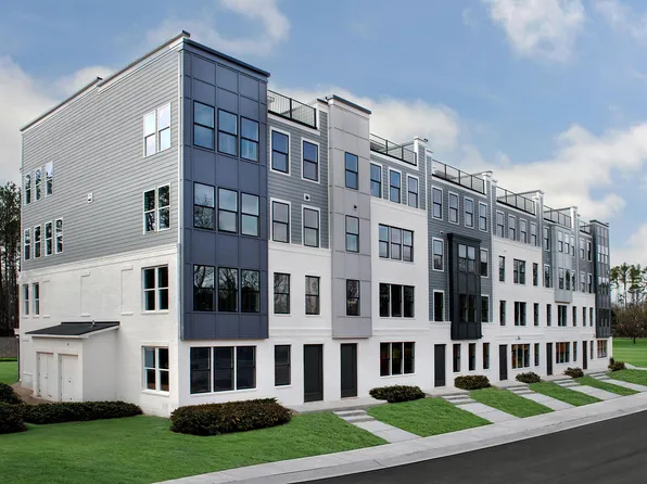 10551 Pleasant Branch Dr Unit 201, Raleigh, NC 27614