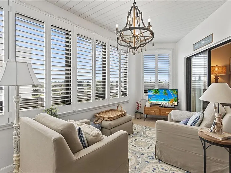 4101 Ocean Dr — Photo 12