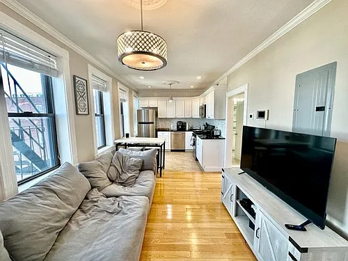 3 N Hudson St Photo 1 3 N Hudson St Photo 1