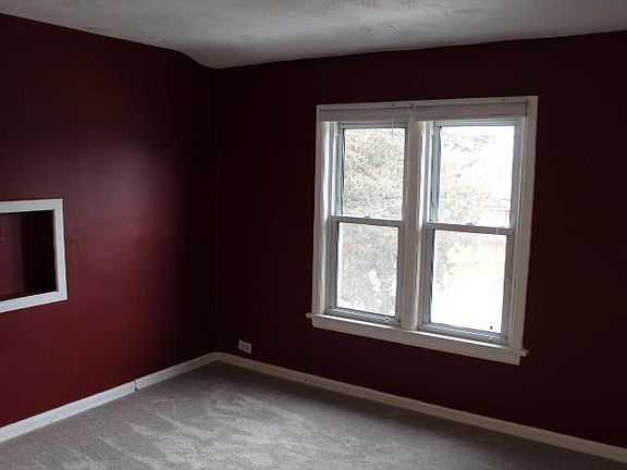4th image of 4731 N 118th St Unit A