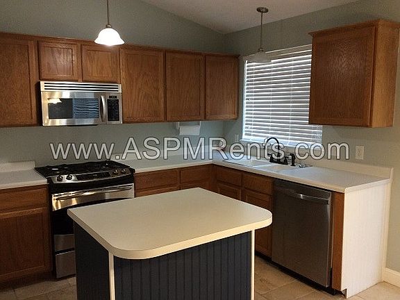 3rd image of 6064 W Watt Ln