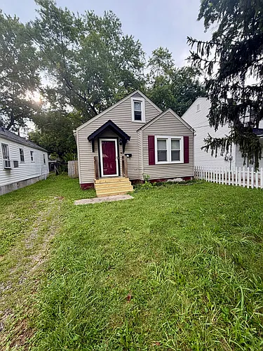 3159 Lentz Ave Photo 1