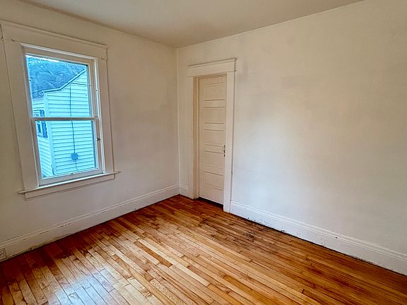 3rd image of 1847 Kendrick St
