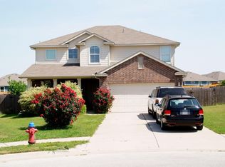 131 Lavaca Loop, Hutto, TX 78634