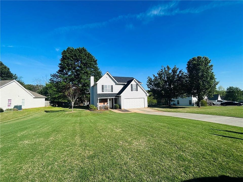 1st image of 505 Cambridge Way