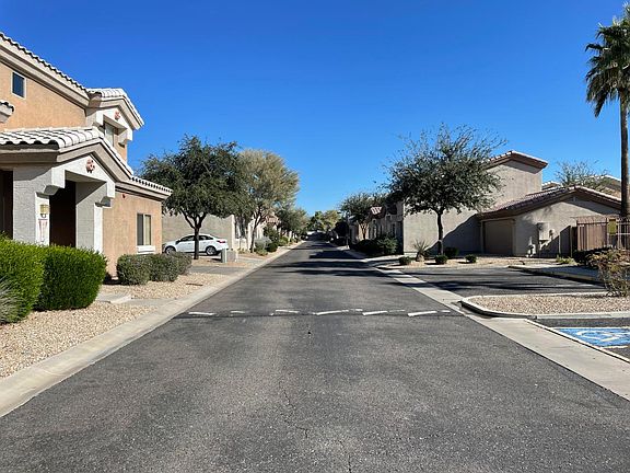 4th image of 8042 W Waltann Ln