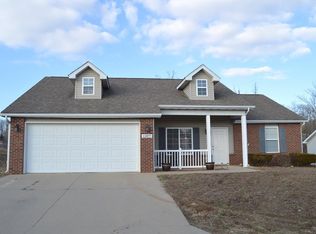 15877 Tamarack Ln, Saint Robert, MO 65584