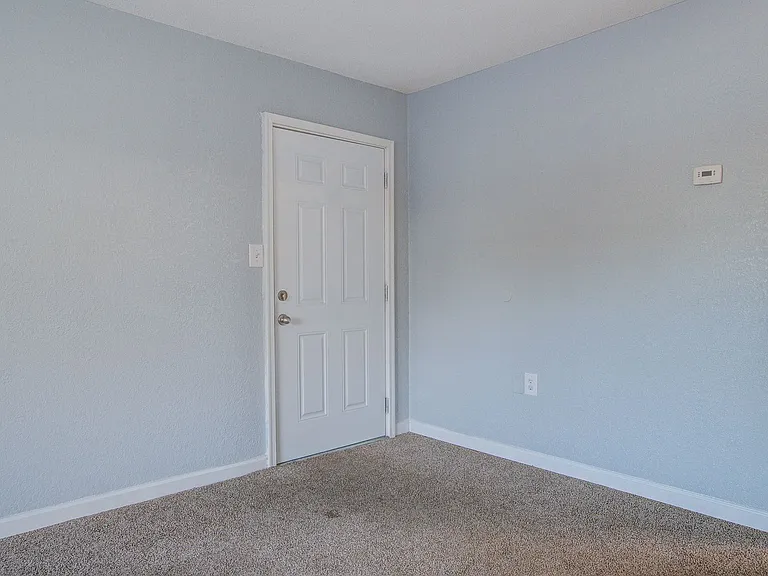 Palmetto Place Apartments — Photo 4