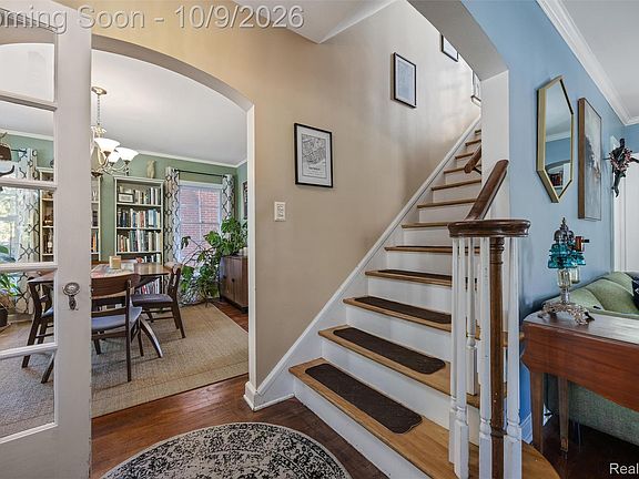 5th image of 20145 Renfrew Rd