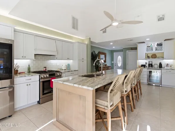 1103 Bayview Avenue, Bayville, NJ 08721