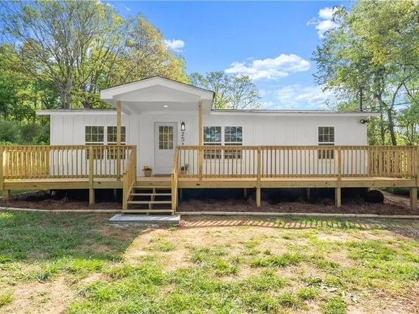 251 Road 3 South SW, Cartersville, GA 30120
