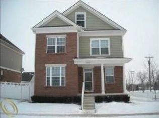 59013 Mary Ln, Washington, MI 48094