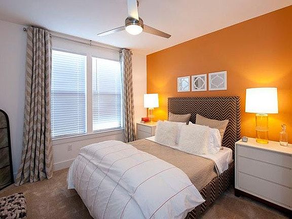 4th image of 15 W Colonial Dr APT 1108