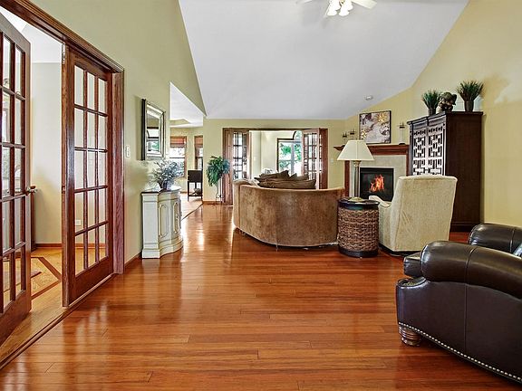 3rd image of 2016 Northwinds Dr