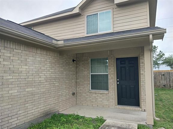 2nd image of 22231 Doubletree Park Dr