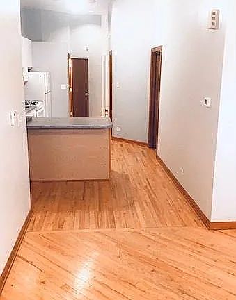 3rd image of 1251 N Paulina St #1