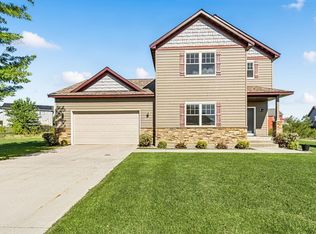 3293 Old Stone Way NE, Sauk Rapids, MN 56379