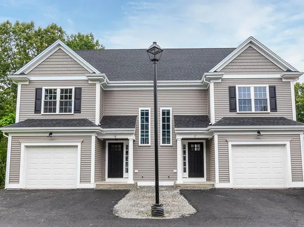 106 Pond St #15, Attleboro, MA 02703