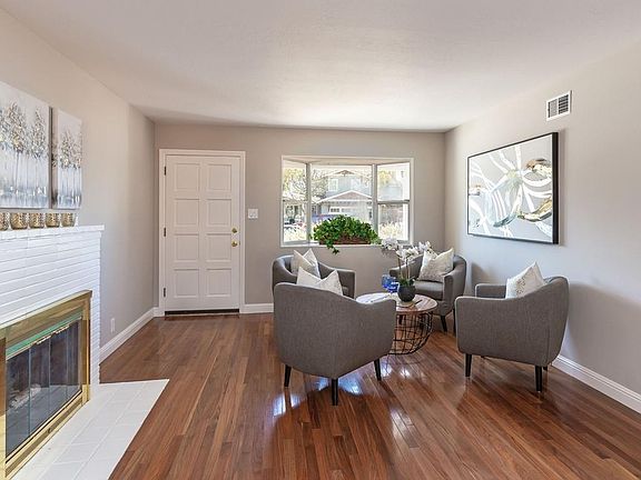 4th image of 15839 Edmund Dr