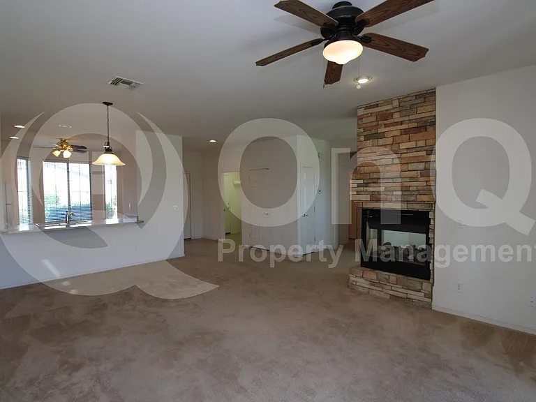 42599 W Candyland Pl — Photo 9