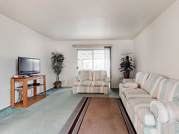 2nd image of 2303 Meadow Lark Dr