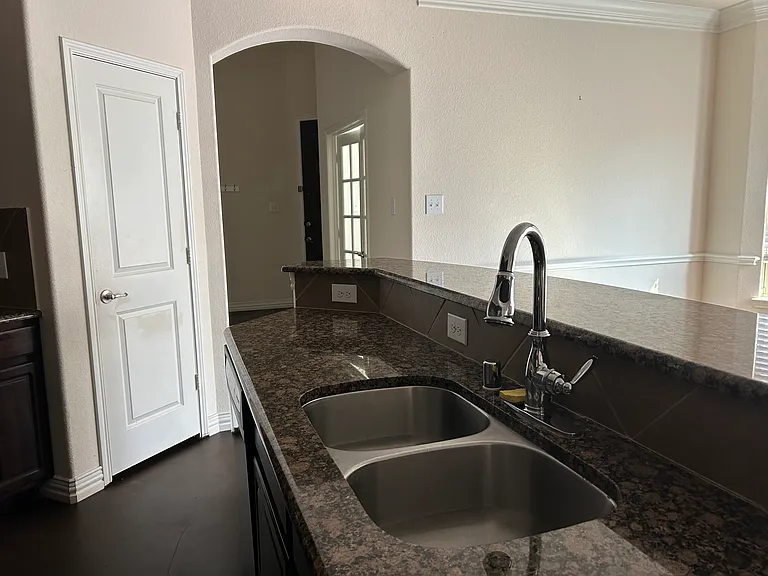 12045 Walden Wood Dr — Photo 15