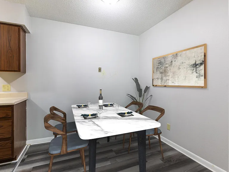Devonshire Apartments — Photo 9