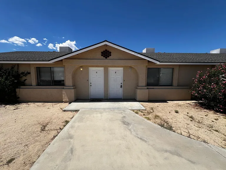 6326 Bagley Ave — Photo 1