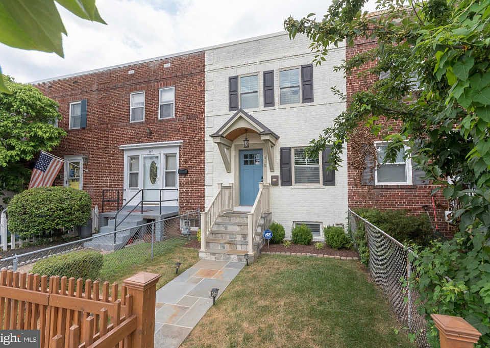 1st image of 315 Mount Vernon Ave